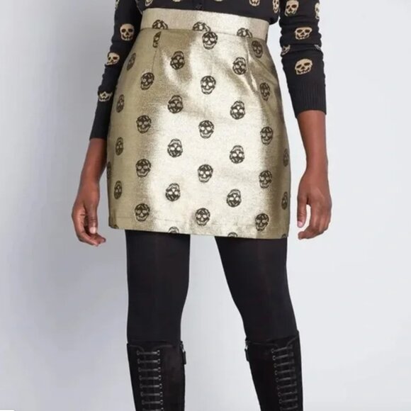 Modcloth Gold Skull Pattern Mini Skirt 22 - Picture 1 of 4